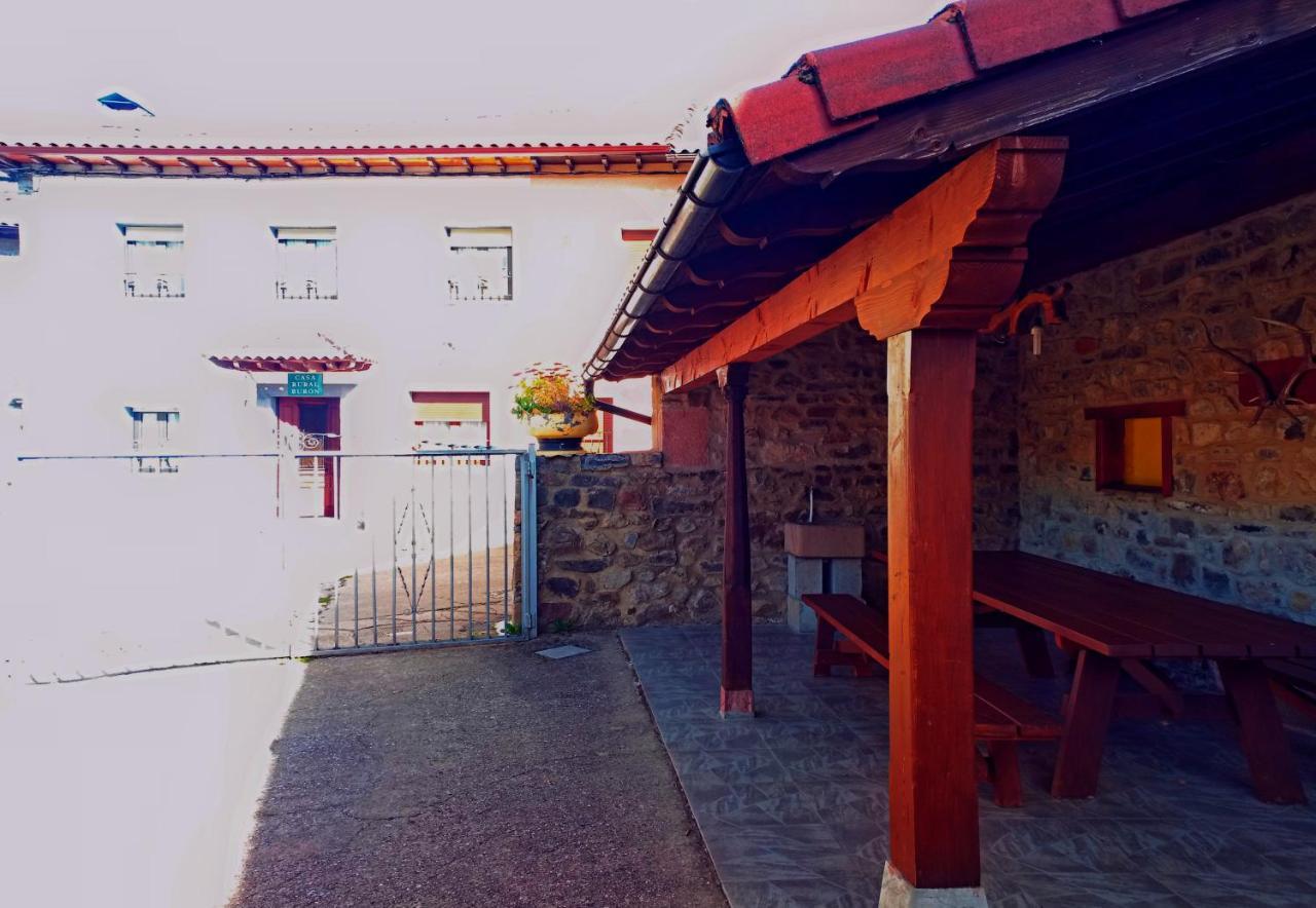 Casa Rural Buron Posada De Valdeon Exteriör bild