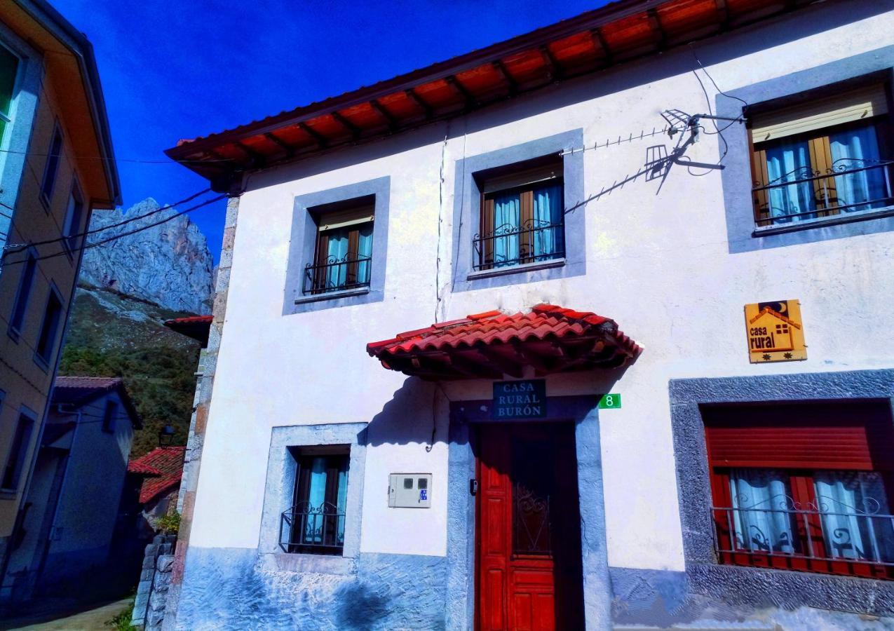 Casa Rural Buron Posada De Valdeon Exteriör bild